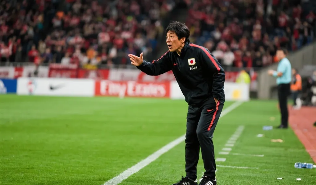日本队战术再升级：森保一“神换人”屡试不爽，两套阵容无缝切换抗衡欧美豪强